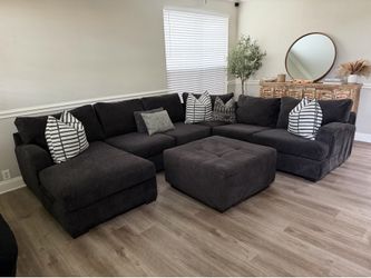 Beautiful sectional sofa set & ottoman