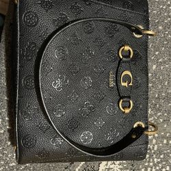  Guess Girlfriend Satchel 