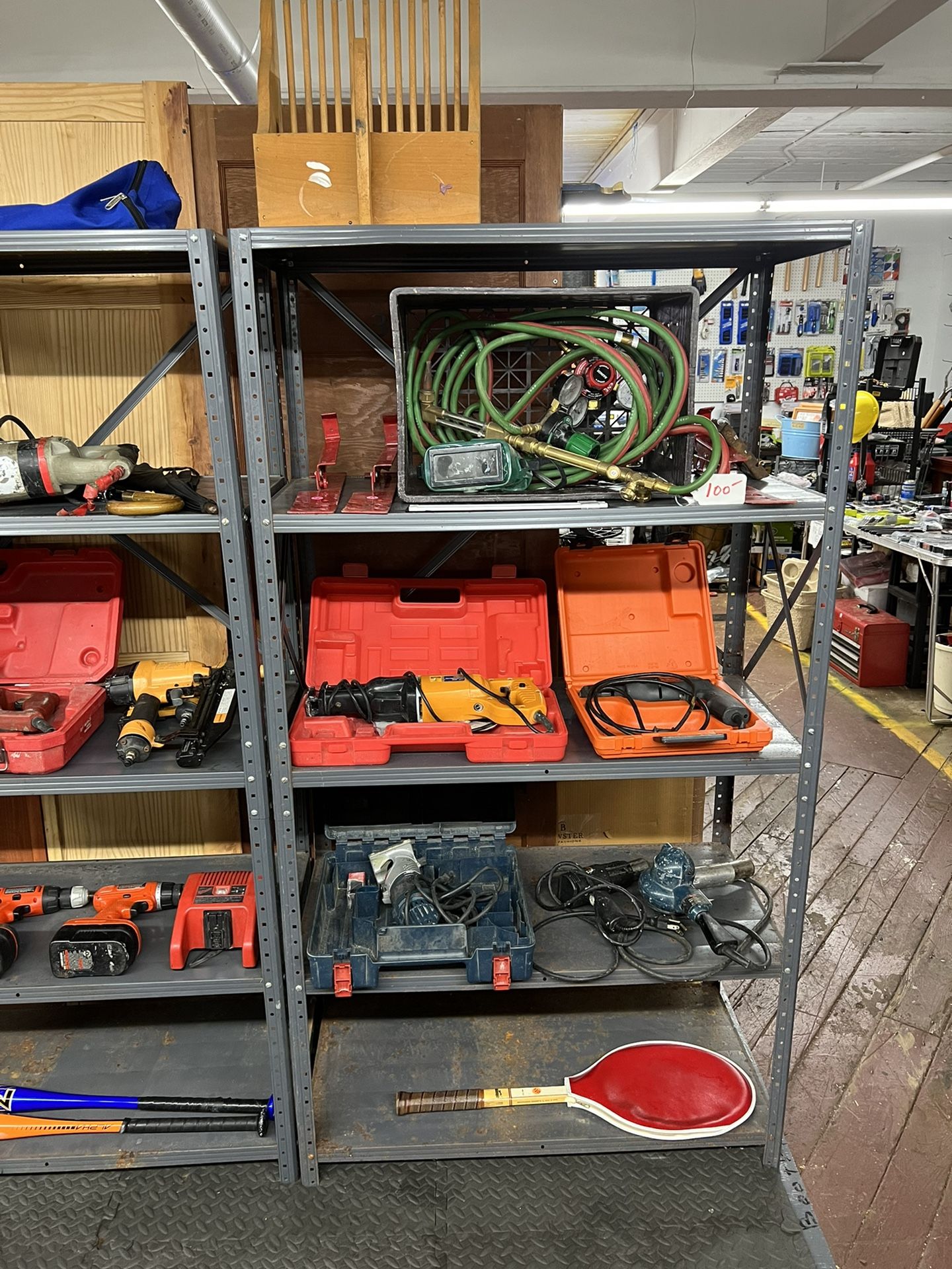 Libbys Liquidation Station