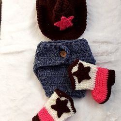 Crochet baby Cowgirl Outfit.