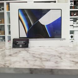 14" Macbook Pro With M1, 16gb, 1TB SSD