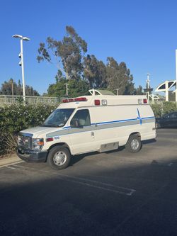 2008 Ford E-350