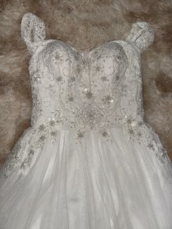 OLEG CASSINI WEDDING DRESS