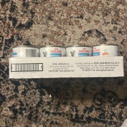 Royal Canin Selected Protein Cans