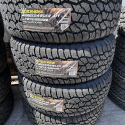 Blackhawk ridge crawler 275/65R20LT