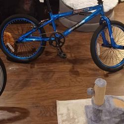 Kids Bike Like New 