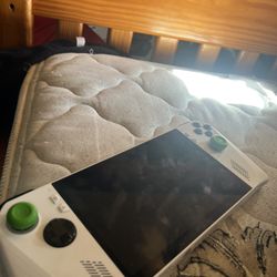 TRADE OR BUY ROG ALLY Z1