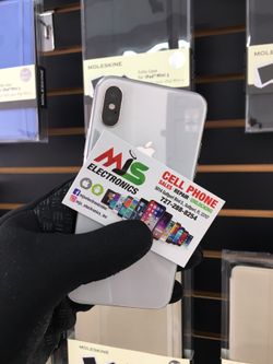 IPHONE X 64GB UNLOCKED