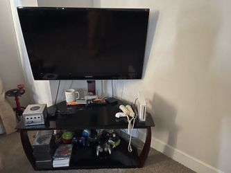 Tv console