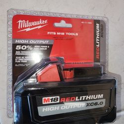  Milwaukee
M18 18-Volt Lithium-Ion High Output Battery Pack 6.0Ah