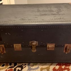 Hartmann Steamer Trunk