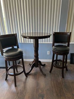 Bar Table and Stools