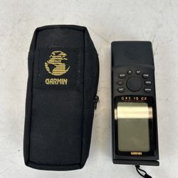 Garmin GPS 12 CX 12-Channel Personal Navigator Bundle With Case