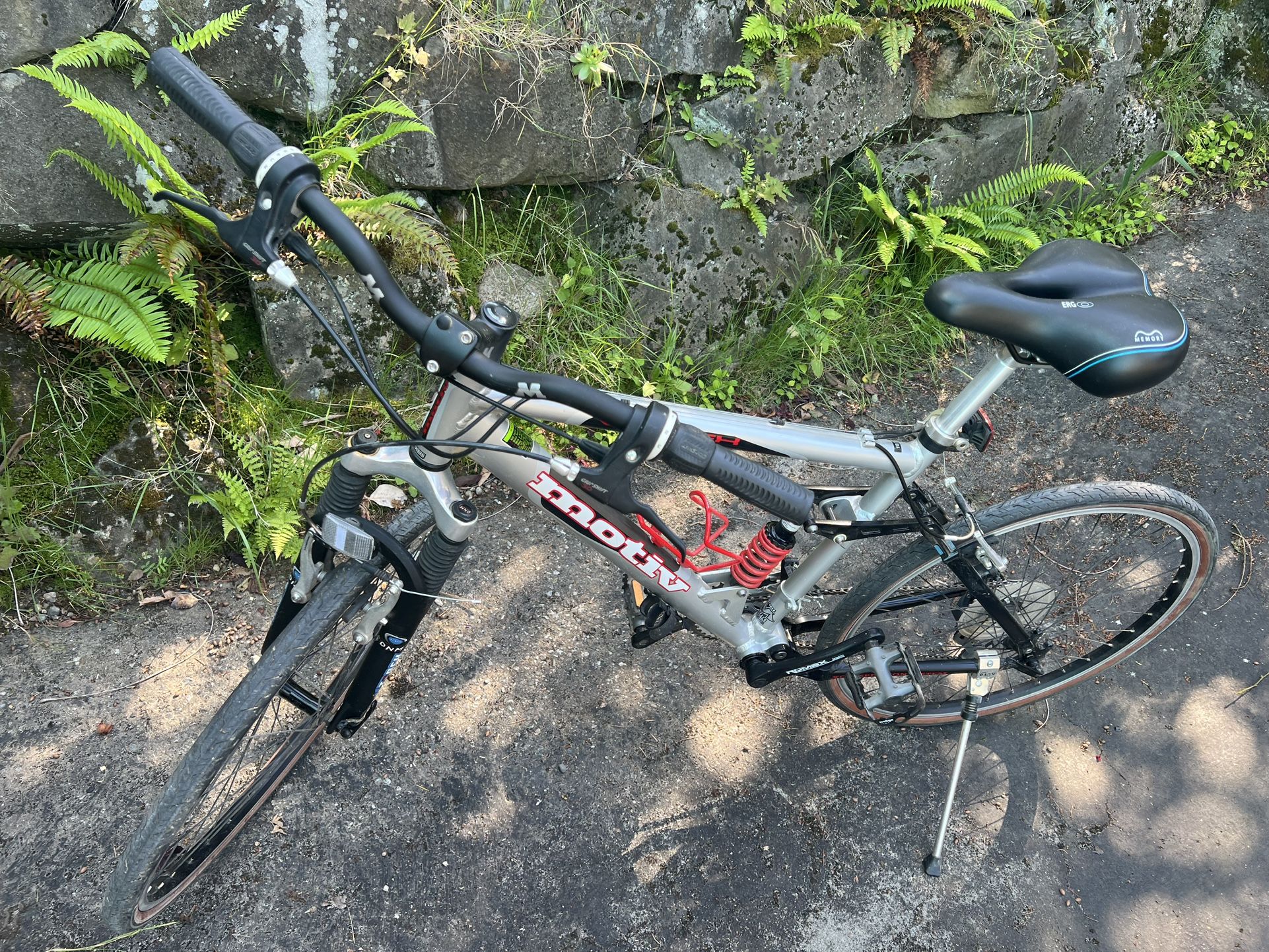 Motiv Vortex Mountain / Road bike