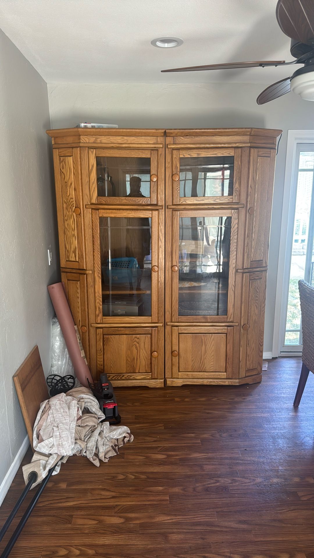 Dining cabinet