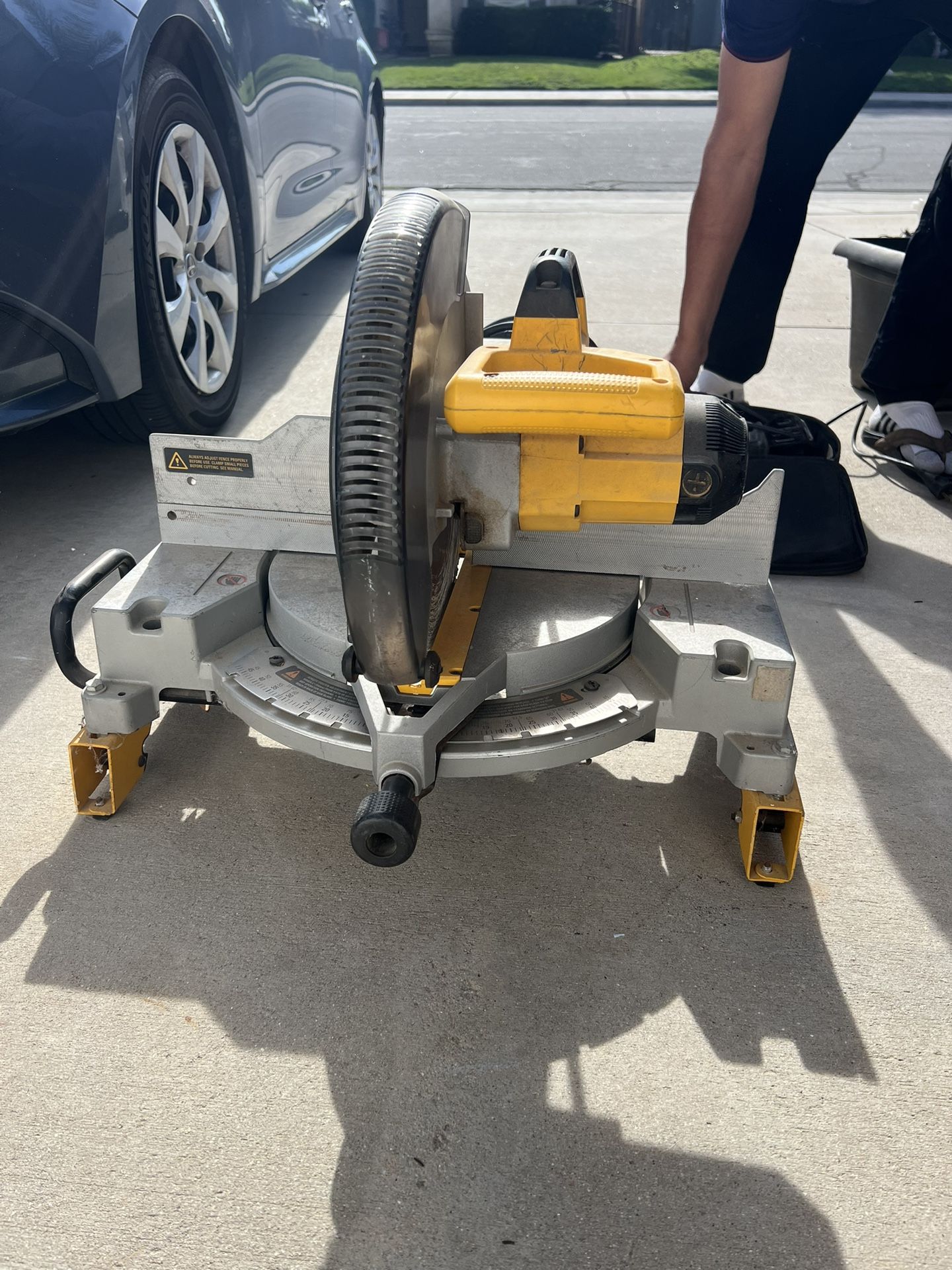Dewalt saw