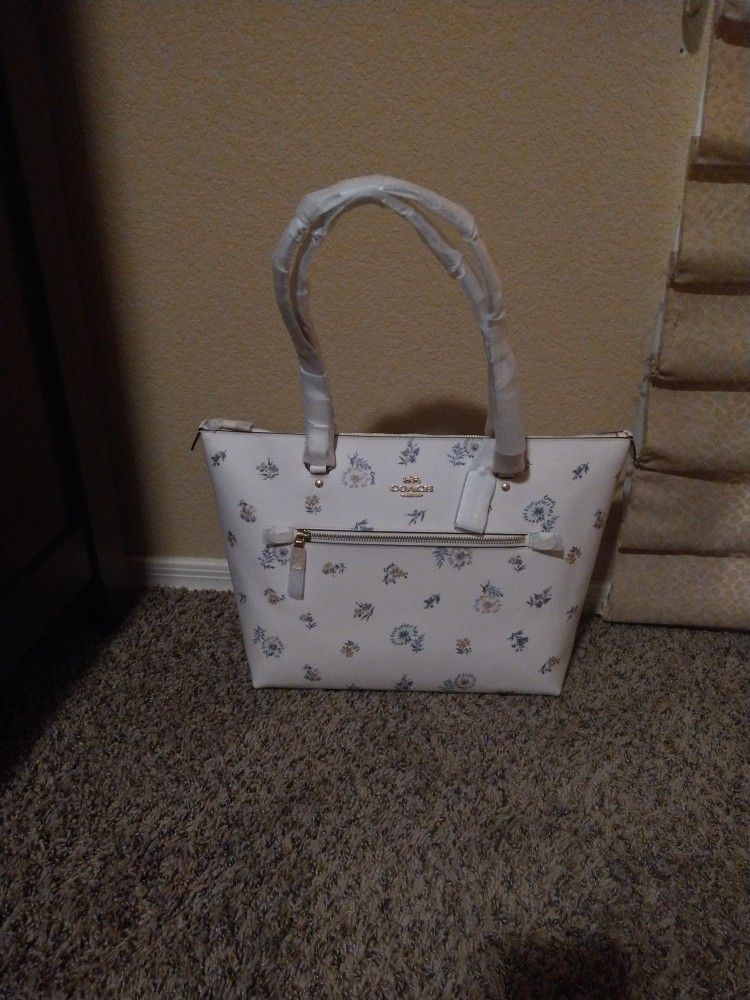 Coach Purse Brand New