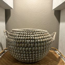 Boho Woven Planter/basket