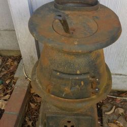 Antique oven