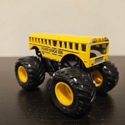 Monster Jam Higher Education Monster Truck 1:64