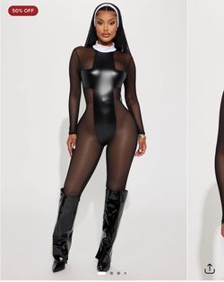 On your knees Nun 2 piece set