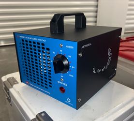 Smoke/Odor Eliminating Ozone Machine