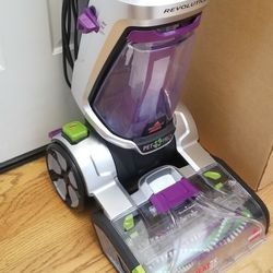 Brand NEW BISSEL SHAMPOO,  PRO REVOLUTION   2X PRO  , IN THE. BOX  , 