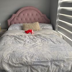 Girls Bed For Sale $200 