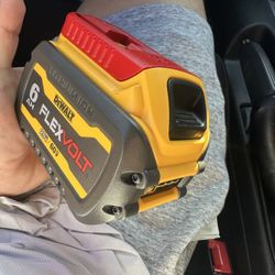 6 AH Flexvolt Dewalt 20V/60V Battery 