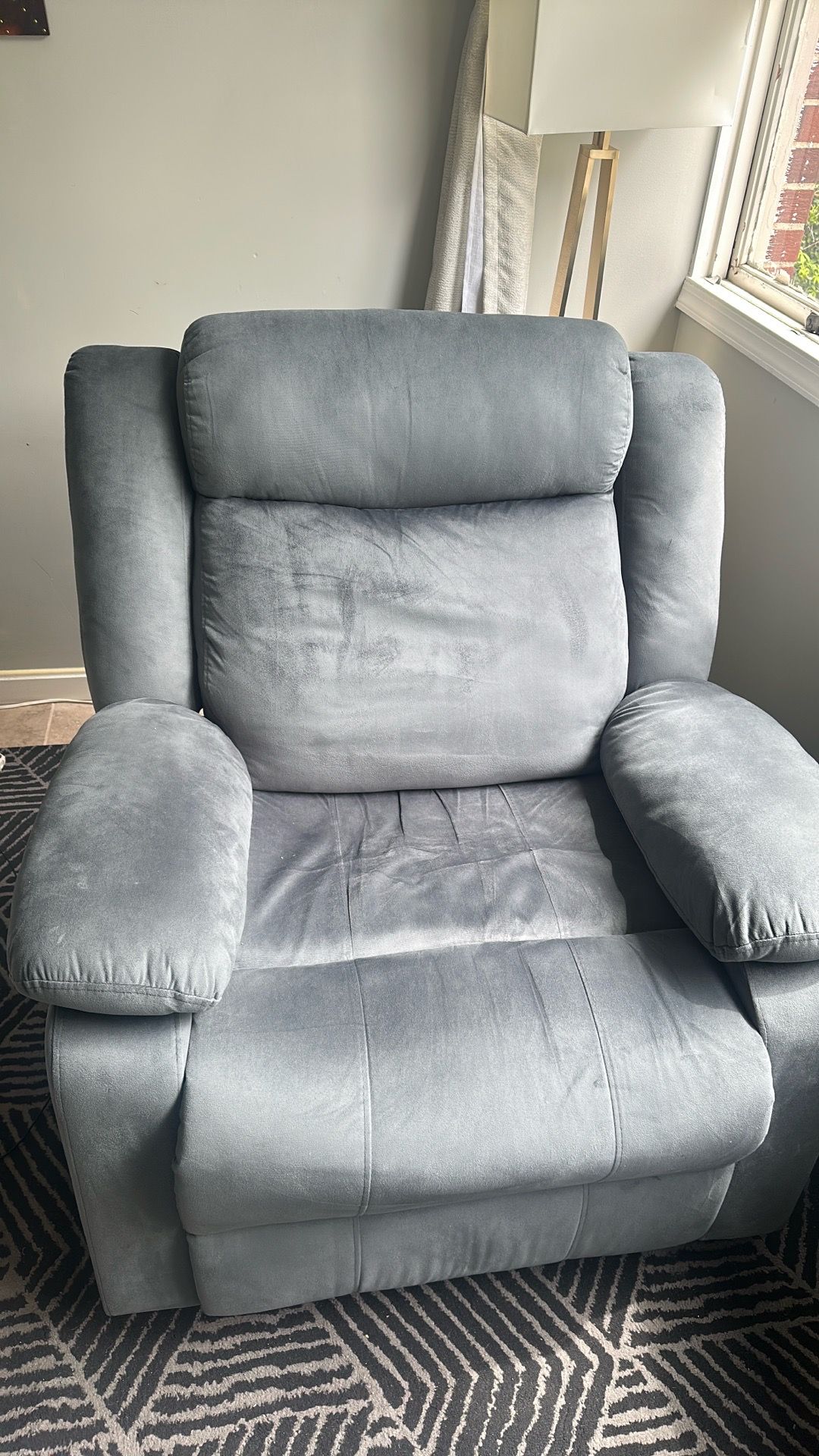 Recliner chair