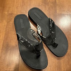 Woman’s Sperry Sandals Shipping Avaialbe 