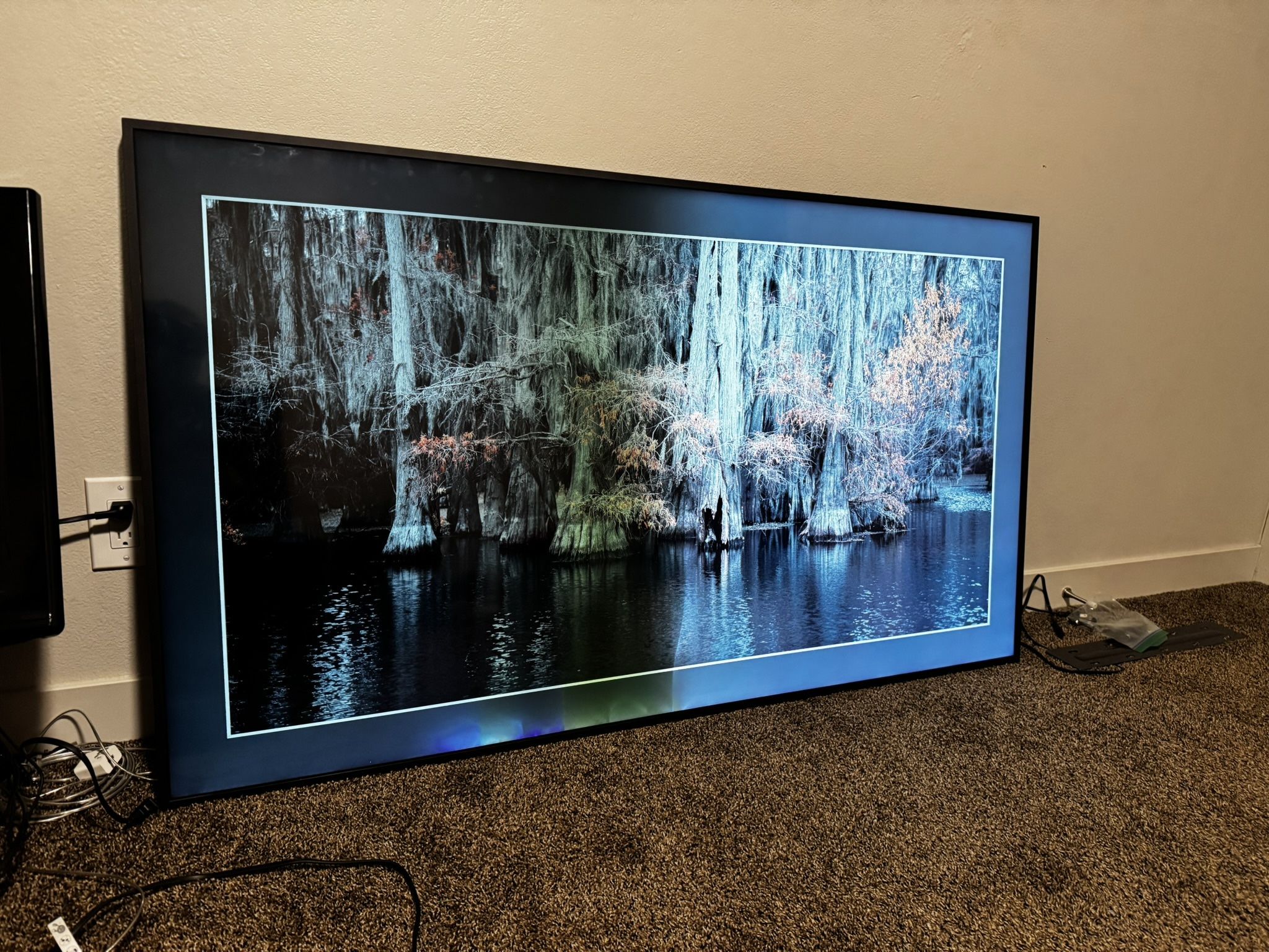 Samsung TV 65inch