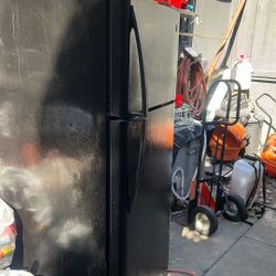 Kenmore Refrigerator 