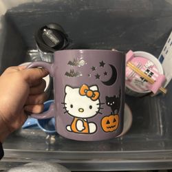 Halloween Hello Kitty Cup