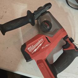 Milwaukee M18 FUEL 18V Lithium-lon Brushless Cordless 5/8 in. SDS-Plus Rotary Hammer (Tool-Only)