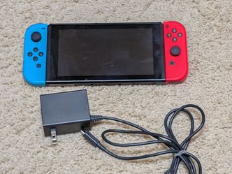 Nintendo Switch Console