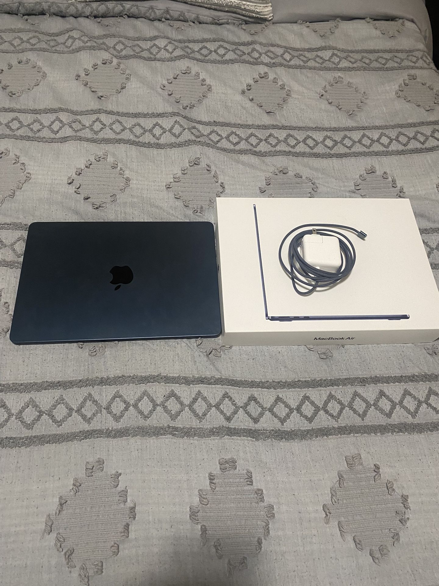 Macbook Air M2 2022