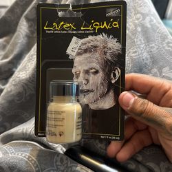 LATEX LIQUID FOR COSTUMES
