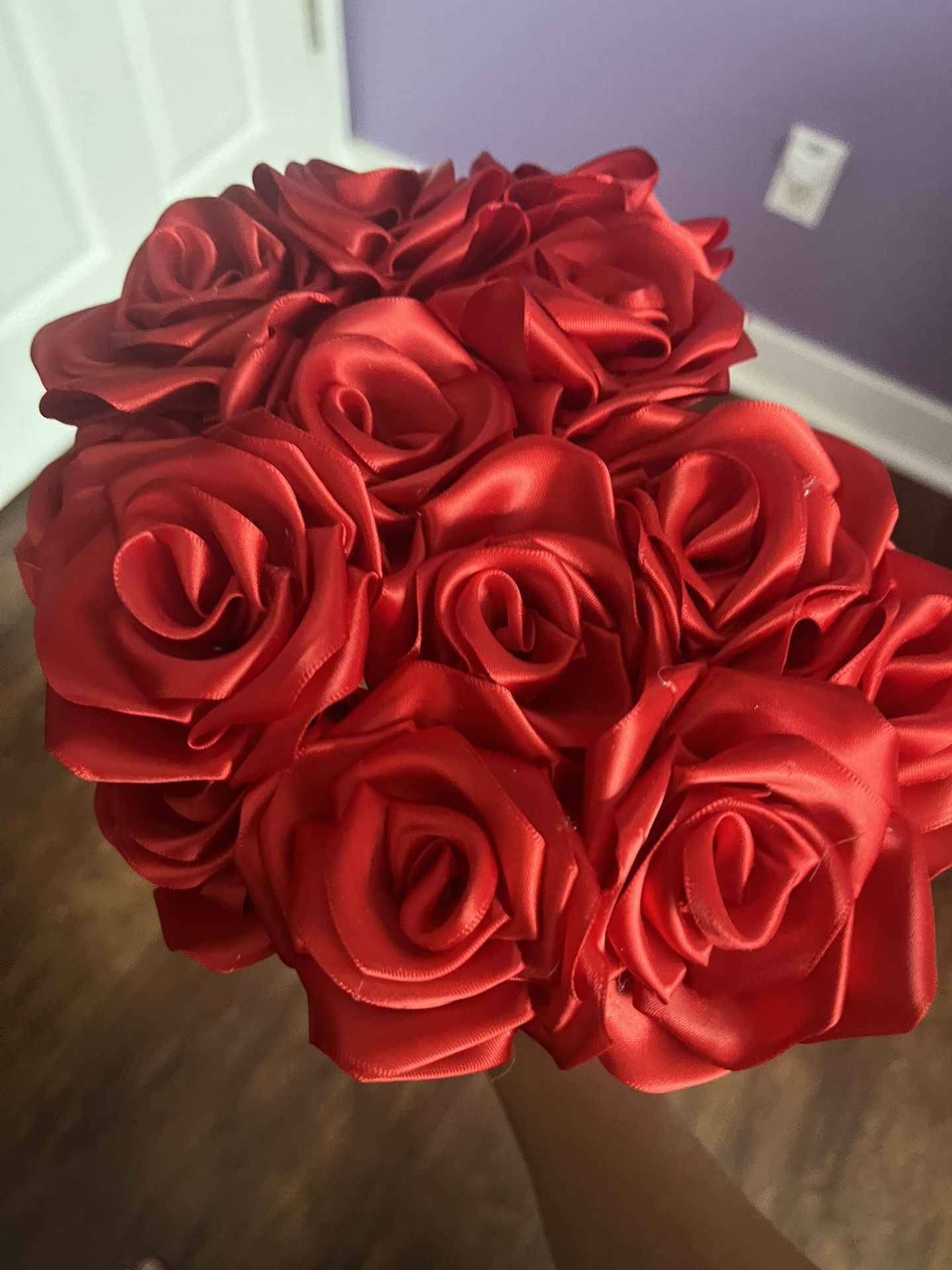 Red Rose Bouquet – Elegant & Everlasting 🌹