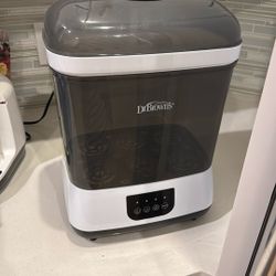 Dr. Brown Bottle Sanitizer 