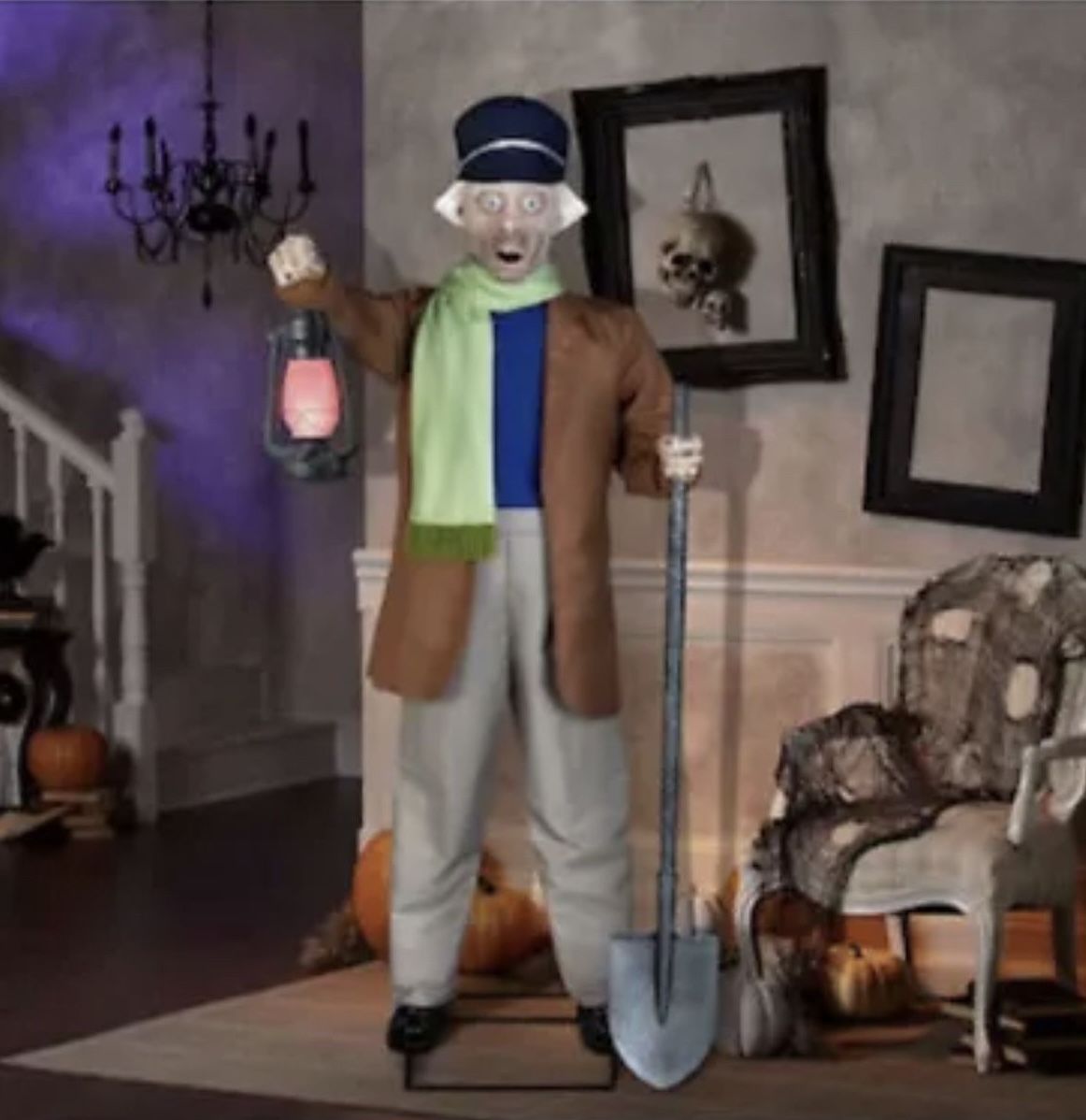 Haunted mansion, animatronics