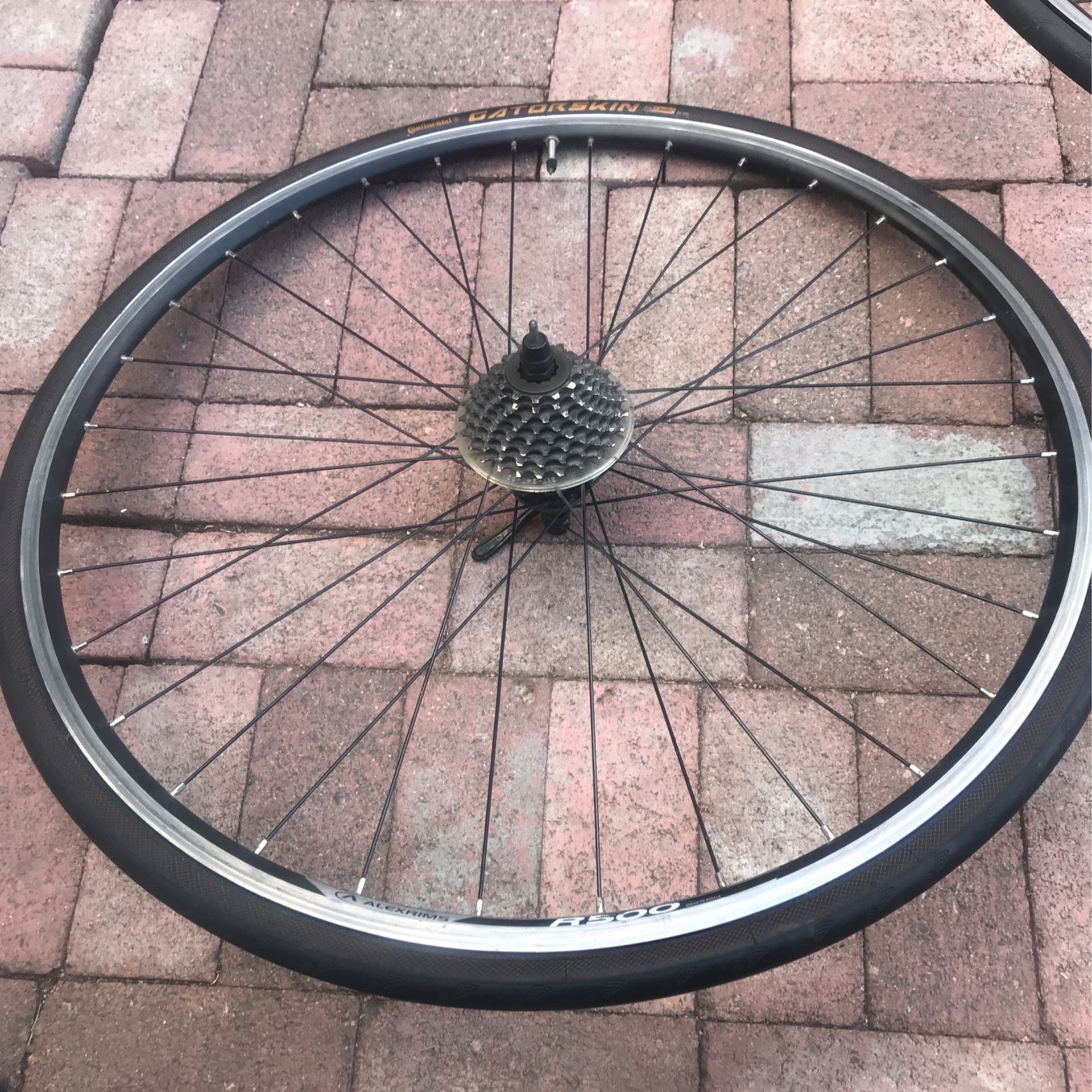AlexRims R500 Wheel