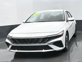 2024 Hyundai Elantra