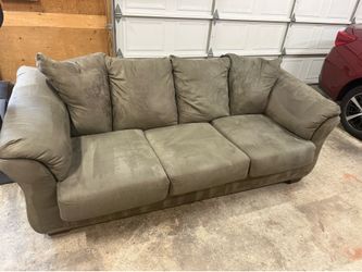 Large Gray 3-Cushion Couch / Sofa – Good Condition