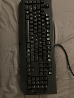 Razed Blackwidow Chroma gaming keyboard