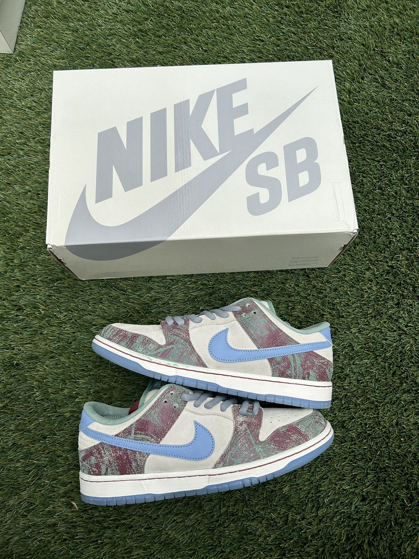 nike sb dunk low crenshaw skate club