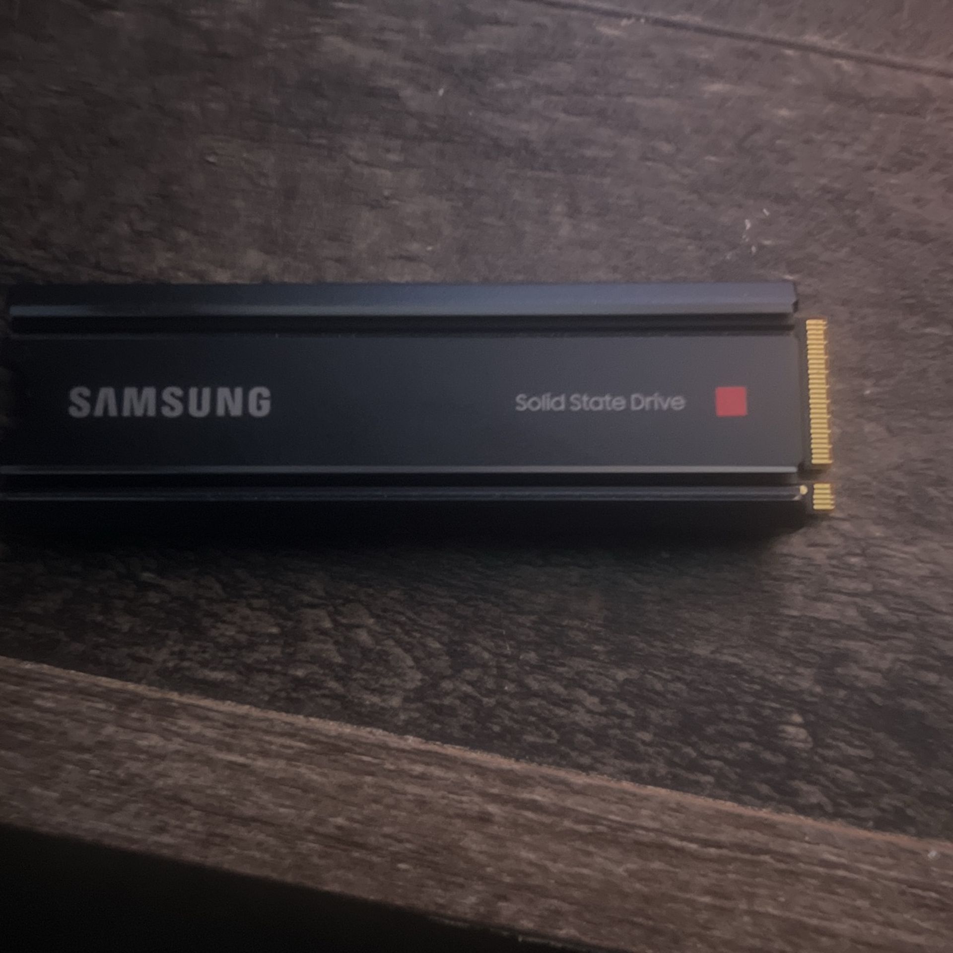 Samsung Internal Drive 2TB With Heatsink