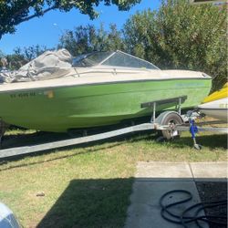 Cabin Reinell Boat For Sale