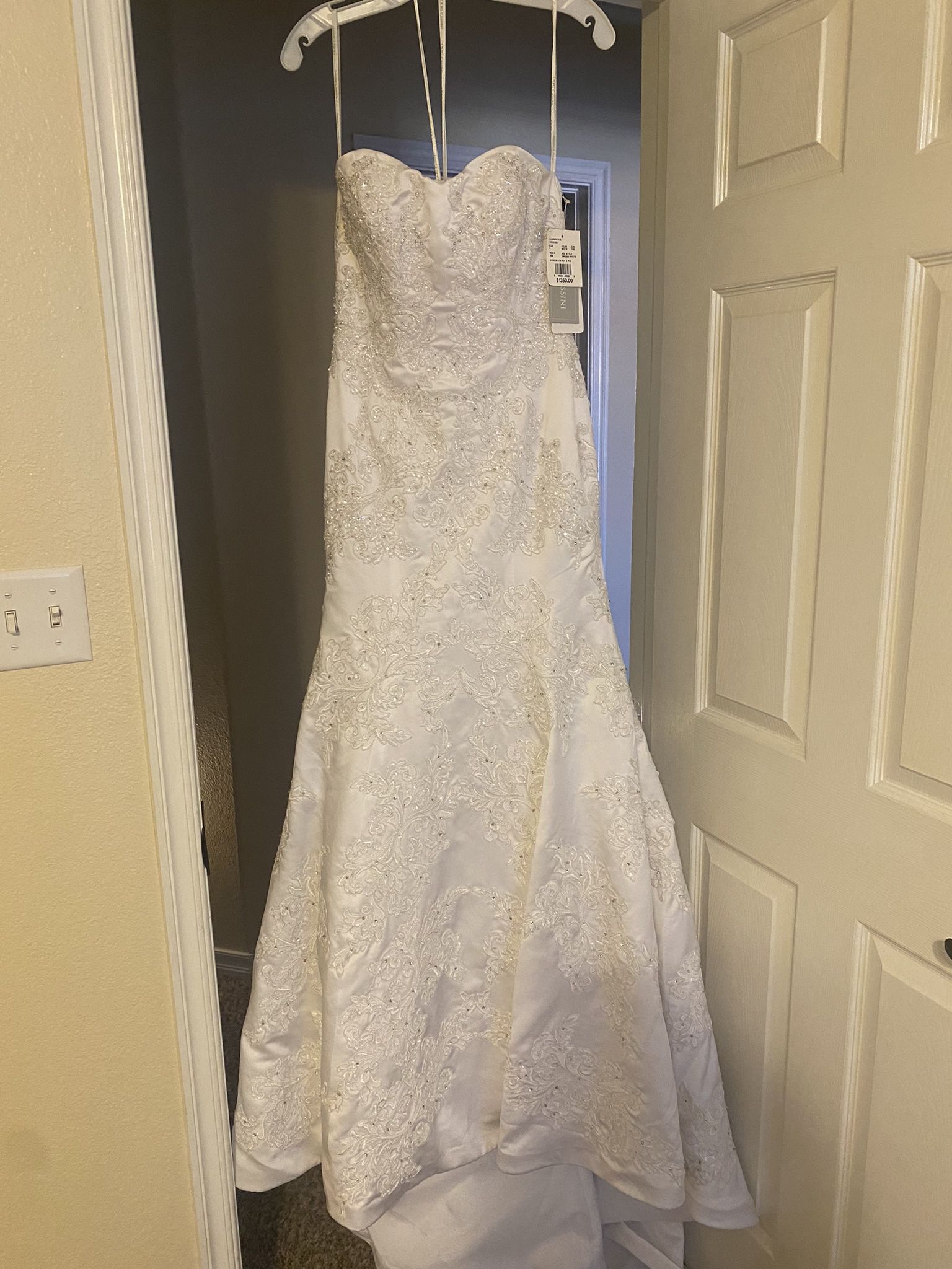 Brand New Wedding Dress