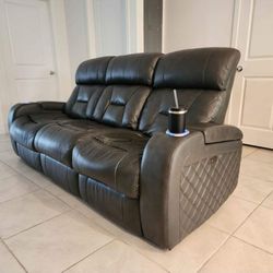 Gray reclining sofa/ Sofa gris reclinable 500$